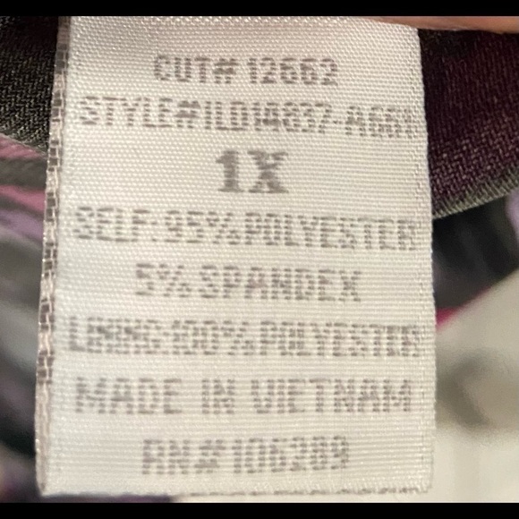 Dressbarn Women’s Maxi Blouse Purple Pink Floral Plus Size 1X - Picture 10 of 10